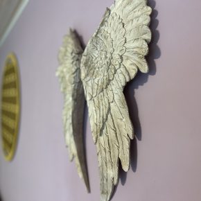 8F6D9BF6-98B4-435F-A5D4-A52252F326D9